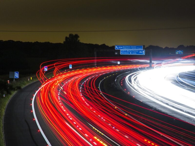 traffic, highway, lights-332857.jpg